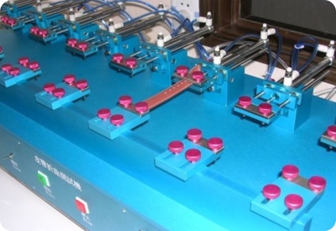Belt flexing tester